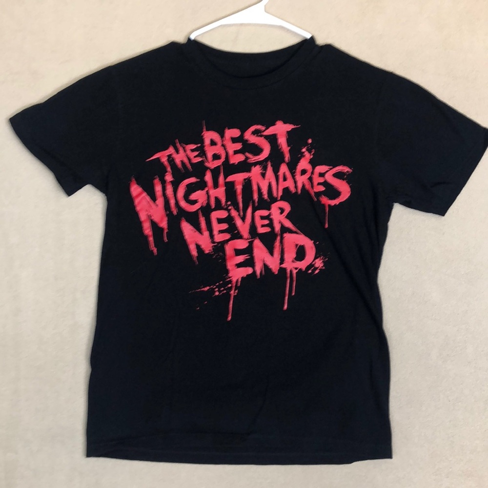 Universal Studios Halloween Horror Nights Graphic Short Sleeve Shirt Mens size S